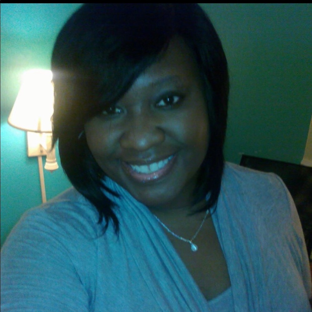 Meet your Posher, Andrea